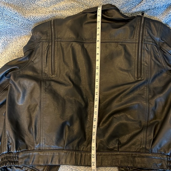 Berman’s vintage leather motorcycle jacket - Picture 12 of 16